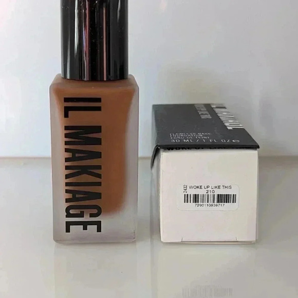 Il Makiage  #210 Foundation - Picture 2 of 3